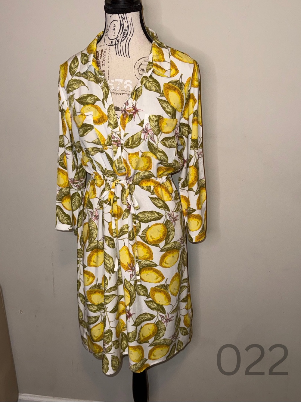 Lemon-Print Dress — White & Yellow - Size L